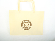 三重県のパン屋さんのオリジナル不織布バッグ